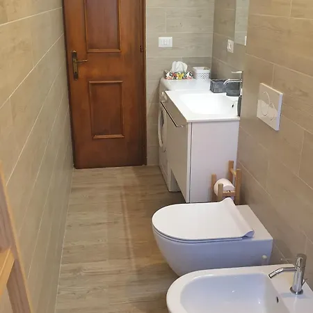 110mq Zona Terme Posto Auto Privato Appartement